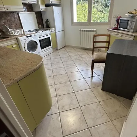 Agreable Dortoir En Bord De Jardin Lit 3 Castres (Tarn)